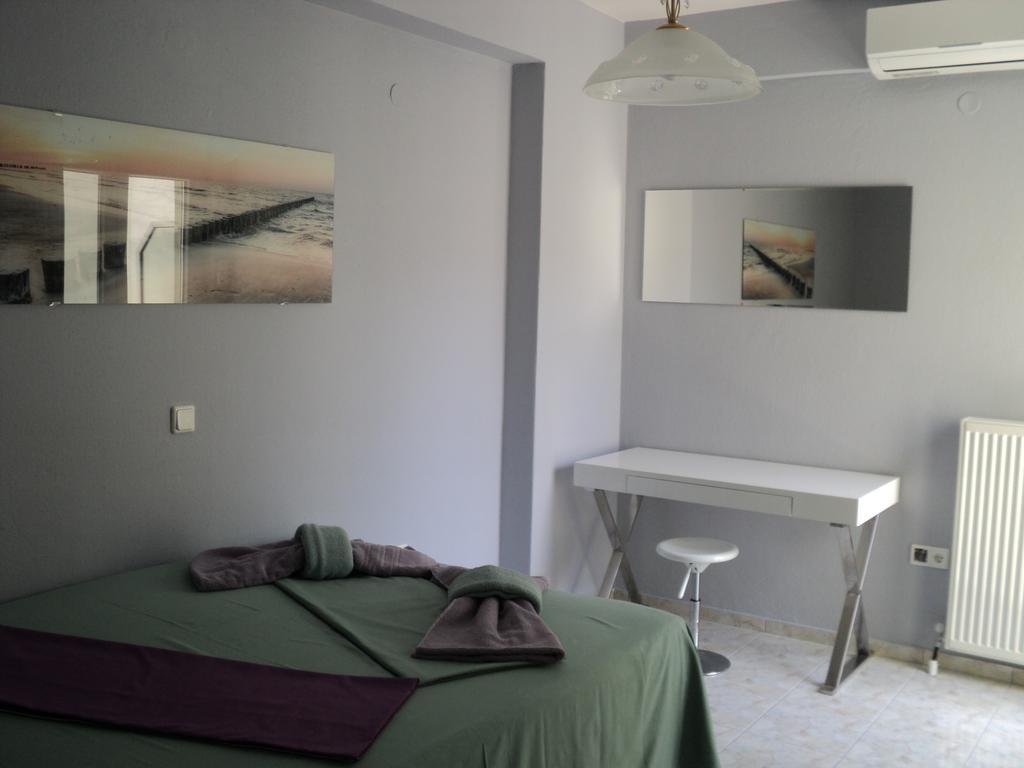 Serenada Apartment Nea Iraklitsa Bagian luar foto