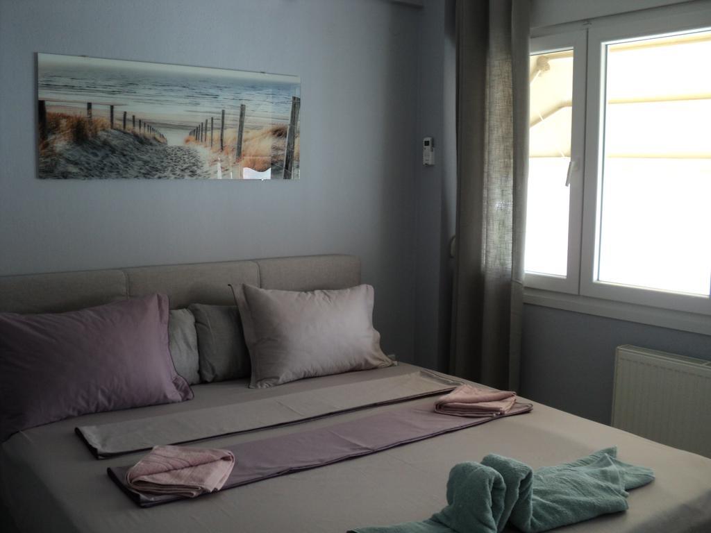 Serenada Apartment Nea Iraklitsa Bagian luar foto