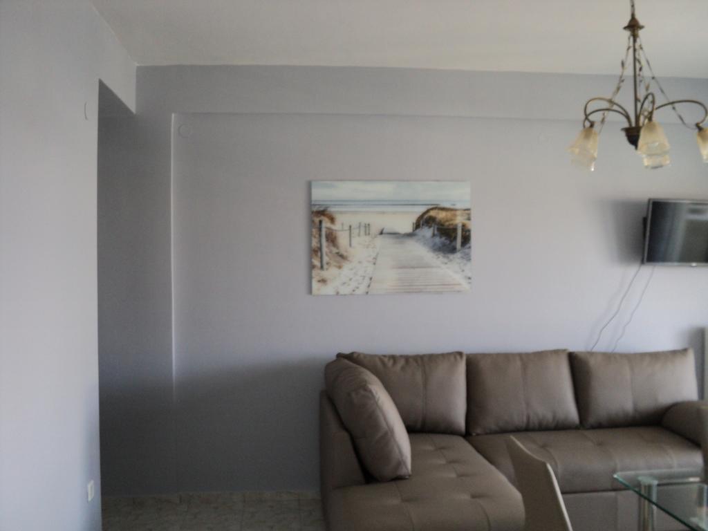 Serenada Apartment Nea Iraklitsa Bagian luar foto