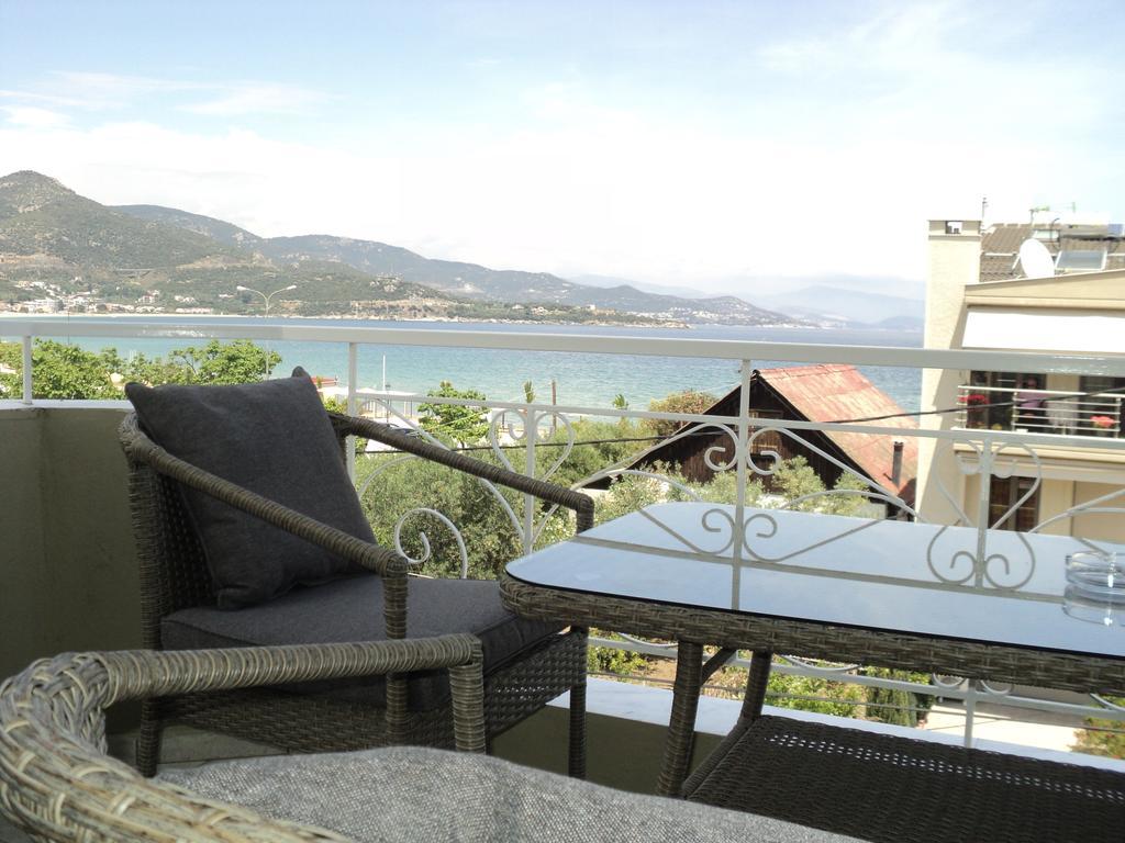 Serenada Apartment Nea Iraklitsa Bagian luar foto